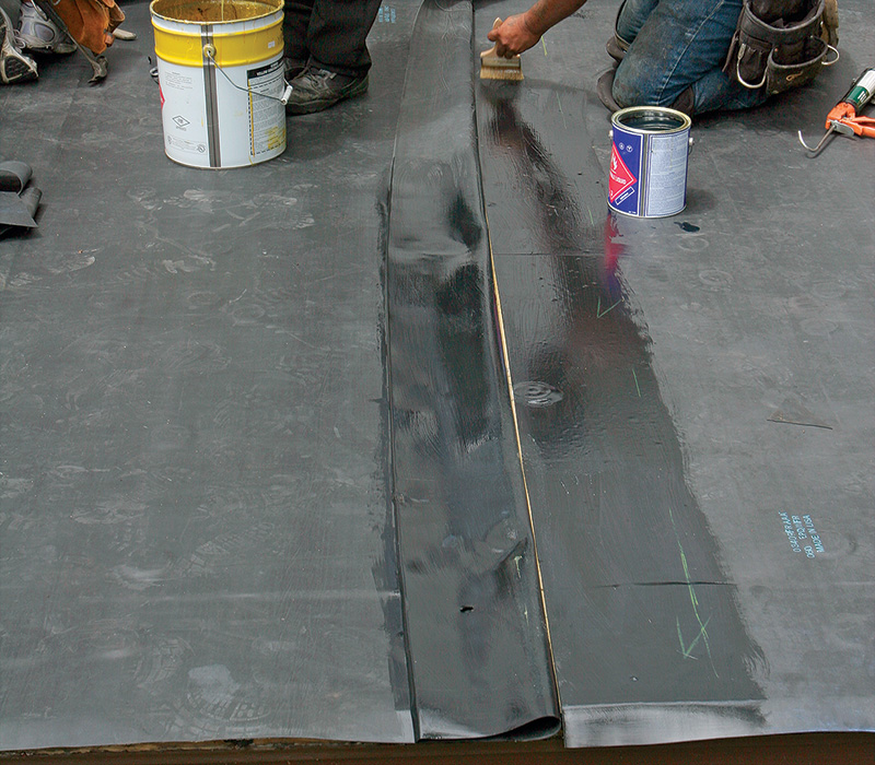 Prepare seams with primer