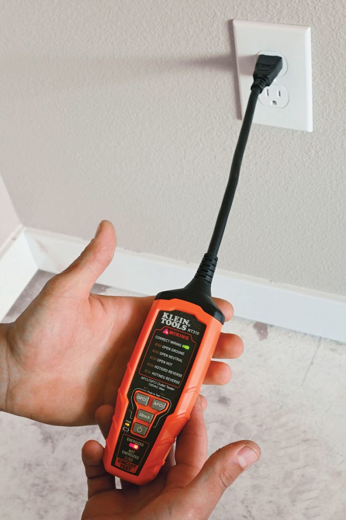 Klein RT310 Outlet Tester